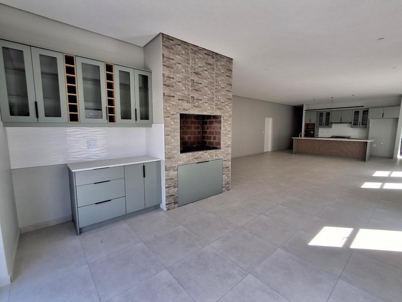 3 Bedroom Property for Sale in Shelley Point Western Cape